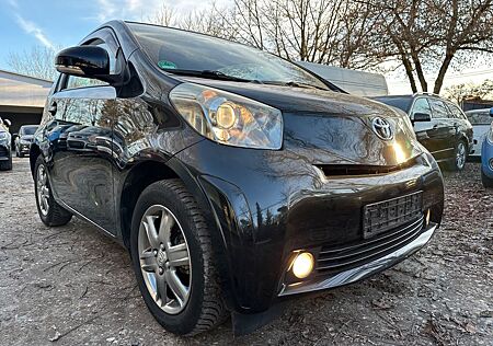 Toyota iQ +
