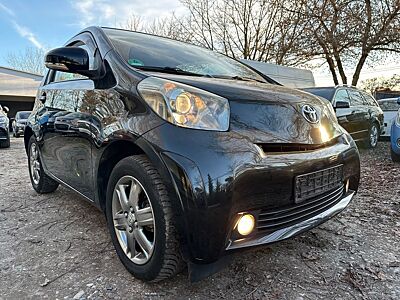 Toyota iQ +