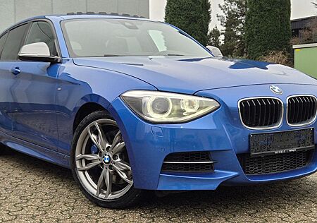 BMW M135i xDrive Aut./NAVI/KAMERA/SHZ/S-DACH/MILLTEK