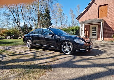 Mercedes-Benz S 350 CDI L BlueEFFICIENCY - VOLLAUSSTATUNG