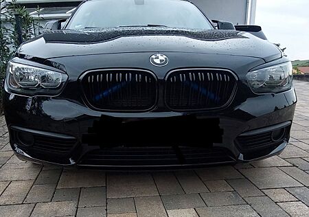 BMW 118i F21