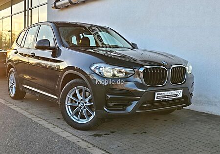 BMW X3 xDrive20i ADVANTAGE Navi AHK Head-Up PDC SHZ