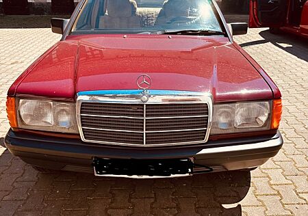 Mercedes-Benz 190 D