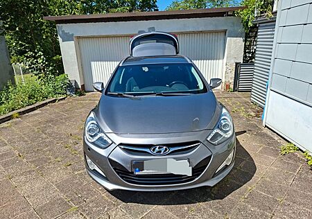Hyundai i40 cw 1.7 CRDi Style 100kW Automatik Style