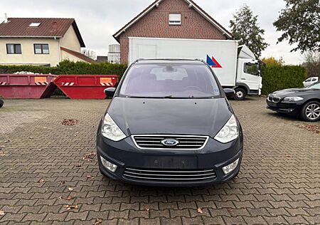 Ford Galaxy Titanium Navi 7-Sitzer SHZ AHK PDC