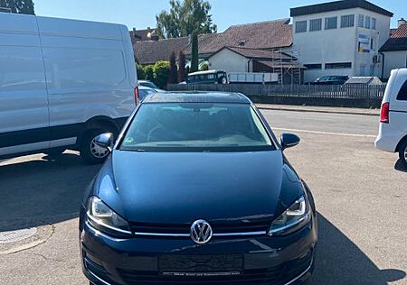 VW Golf Volkswagen VII Lim. Highline BMT