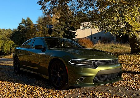 Dodge Charger R/T (5.7 V8 270 KW)