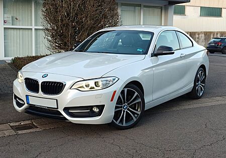 BMW 228i xDrive Coupé Sport Line / Vollausstattung