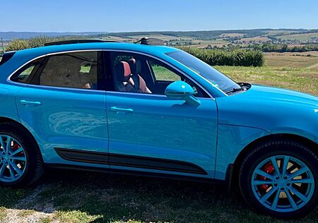 Porsche Macan S