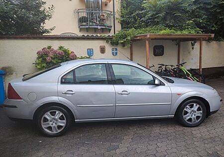 Ford Mondeo 1.8 92 kW