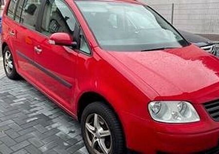 VW Touran Volkswagen 1.6 Basis Basis