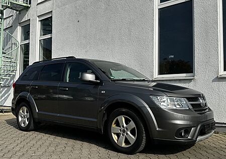 Fiat Freemont Urban *TüV09/27 *PDC *SHZ *8xAlu