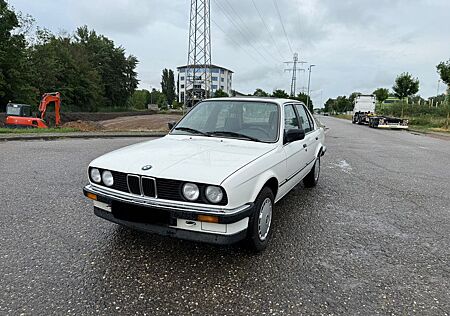 BMW 324 *AUTOMATIK*H-ZULASSUNG*ERST BESITZT**