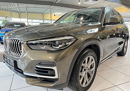 BMW X5 3.0d xDrive xLine Navi Kamera Leder LED