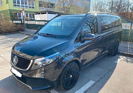 Mercedes-Benz EQV 300 Lang 7-Sitzer mit Tisch, HU bis 06/2027