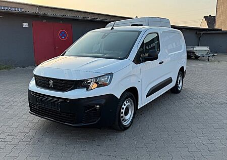 Peugeot Partner 1.5 L2 AHK Klima Navi Kamera 1.Hand