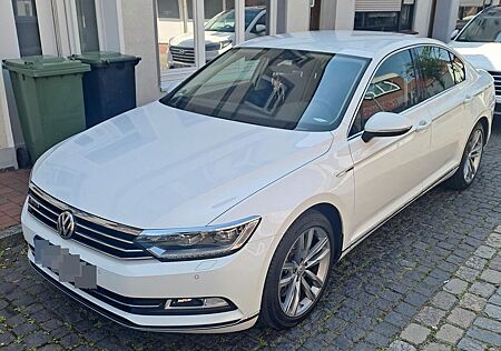 VW Passat Volkswagen Lim. 2.0 TDI Highline, DSG 4M