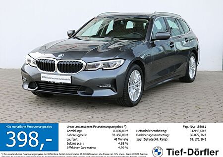 BMW 330e Sport Line LASER/AHK/HUD/K-ZUGANG/CAM/DAB