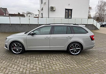 Skoda Octavia Combi RS 4x4/DSG/LED/NAV/PDC/TEMP/LED