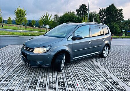 VW Touran Volkswagen 1.6 TDI DSG Comfortline Comfortline
