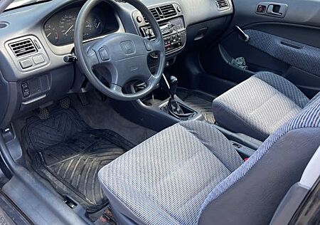Honda Civic 1.4i LS