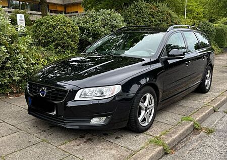 Volvo V70 D3 Black Edition Black Edition, TÜV 01/2026