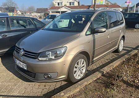 VW Touran Volkswagen 1.2 TSI LIFE LIFE