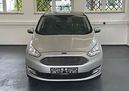 Ford C-Max Titanium