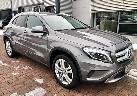 Mercedes-Benz GLA 200 d 4Matic Score/Sitzhz/Navi/Standhz/Xenon