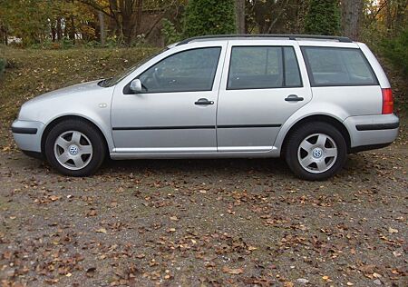 VW Golf Volkswagen IV Variant,HU 11/26,Service neu,