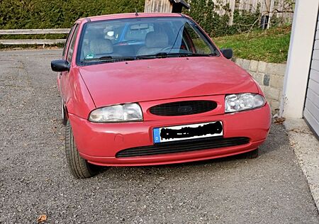 Ford Fiesta 1.3 60PS // Tüv Neu //