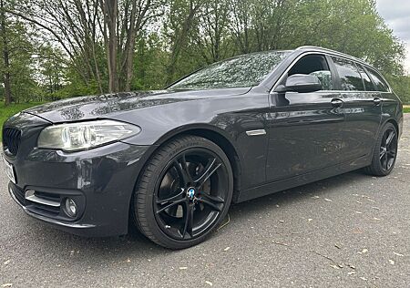 BMW 530d Touring A -