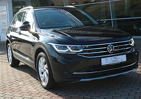 VW Tiguan Volkswagen Elegance 2.0 TDI / Fahrschule / AHK /