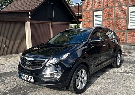 Kia Sportage 1.6 GDI 2WD Spirit // Navi, Kamera, PDC