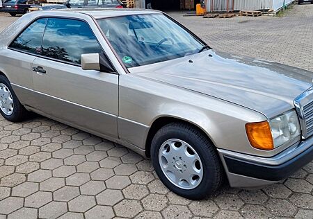 Mercedes-Benz 230 CE Aut. W124 # H-Abnahme