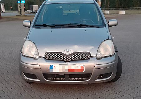 Toyota Yaris 1.0 Sol