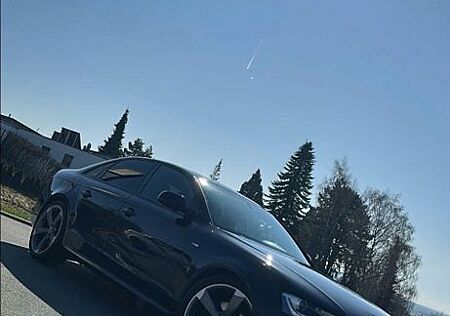 Audi A4 1.8 TFSI 158kw multitronic S line S line