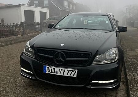 Mercedes-Benz C 220 CDI BlueEFFICIENCY -