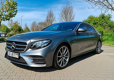 Mercedes-Benz E 200 Mercedes Limousine| AMG Line |