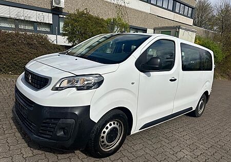Peugeot Expert Traveller 9Sitzer