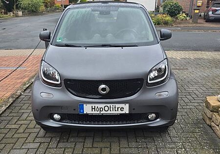 Smart ForTwo cabrio 0.9 66kW BRABUS edition twinam...