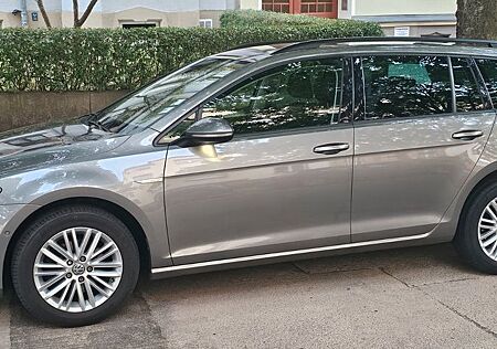 VW Golf Volkswagen 1.6 TDI BMT Comfortline Variant Comfortline