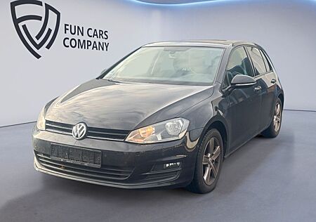 VW Golf Volkswagen VII Lim. Comfortline BMT, NAVI, PDC, SHZ