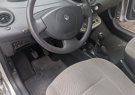 Renault Twingo 1.2 16V HU/AU 12/26
