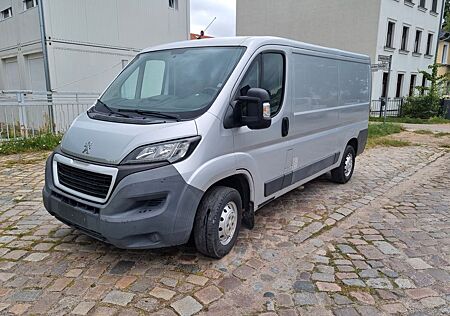 Peugeot Boxer Kasten 330 L2H1 Komfort Plus HDi 130*Klima