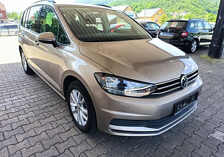 VW Touran Volkswagen 1,2 TSI Comfortline Navi AHK 2.Hand Top