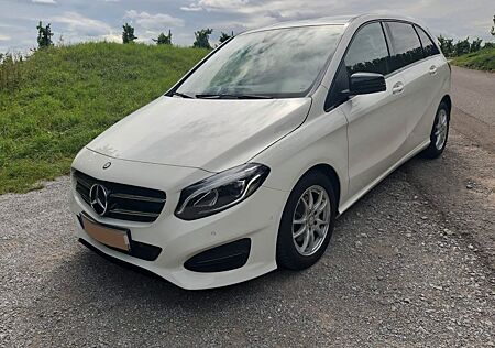 Mercedes-Benz B 200 gebraucht kaufen Mercedes-Benz B 200 Urban, Automatik, wenig Kilometer