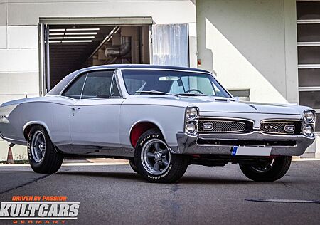 Pontiac GTO 400 Cui. 6,5l V8 - KULT CARS GERMANY