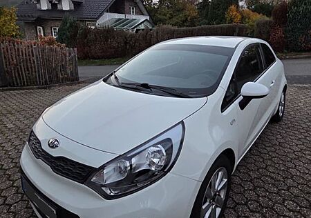 Kia Rio 1.2 Edition 7