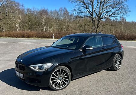 BMW 114i - 19 Zoll & M135 Optik + Abgasanlage